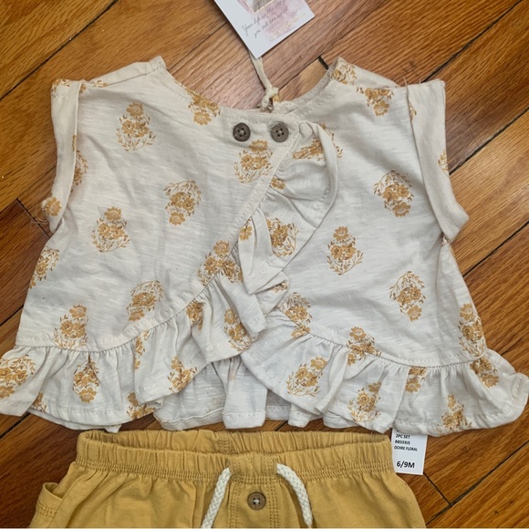 NWT baby Jessica Simpson set - Picture 3 of 5